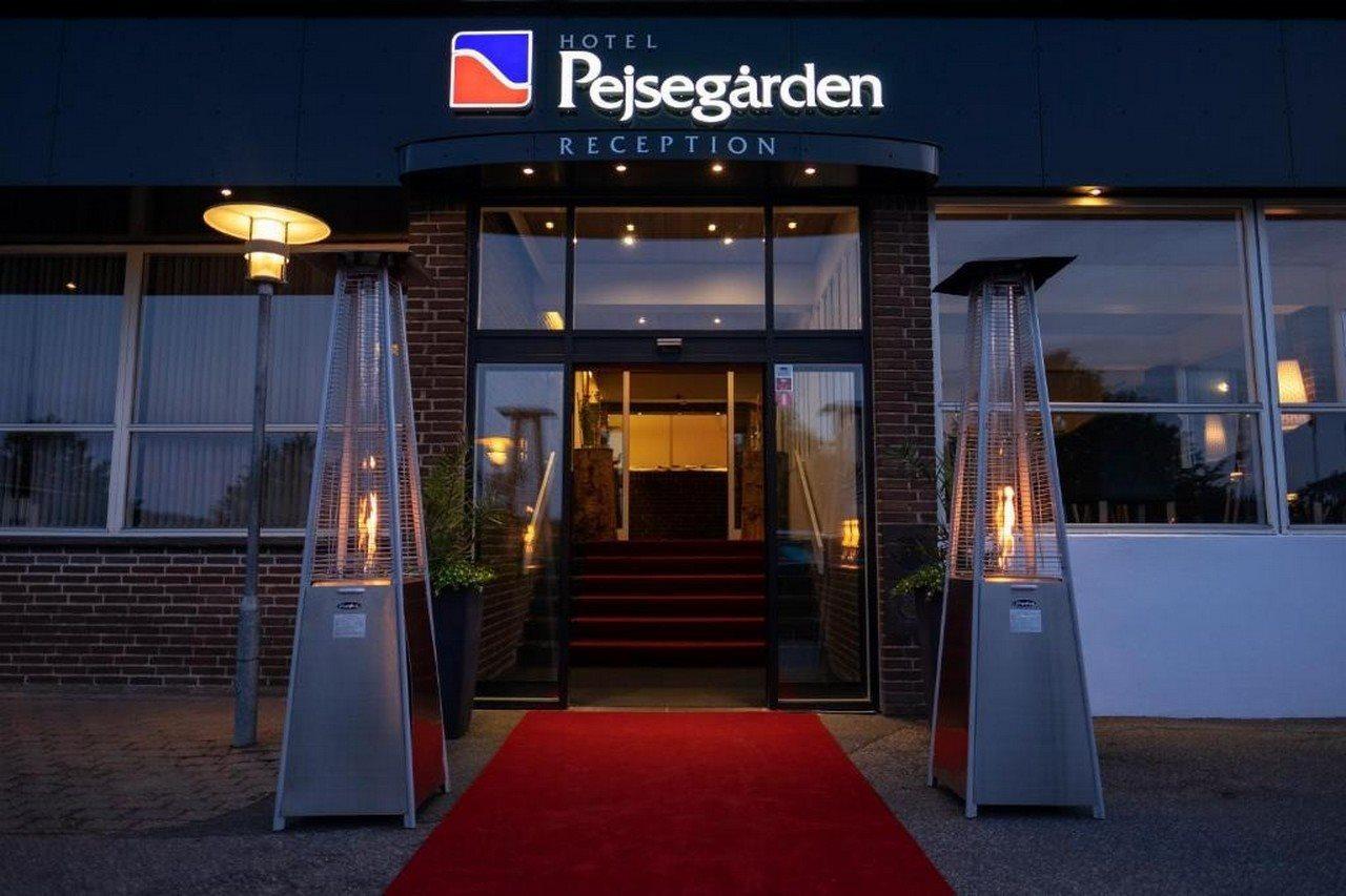 Hotel Pejsegaarden Brædstrup Kültér fotó